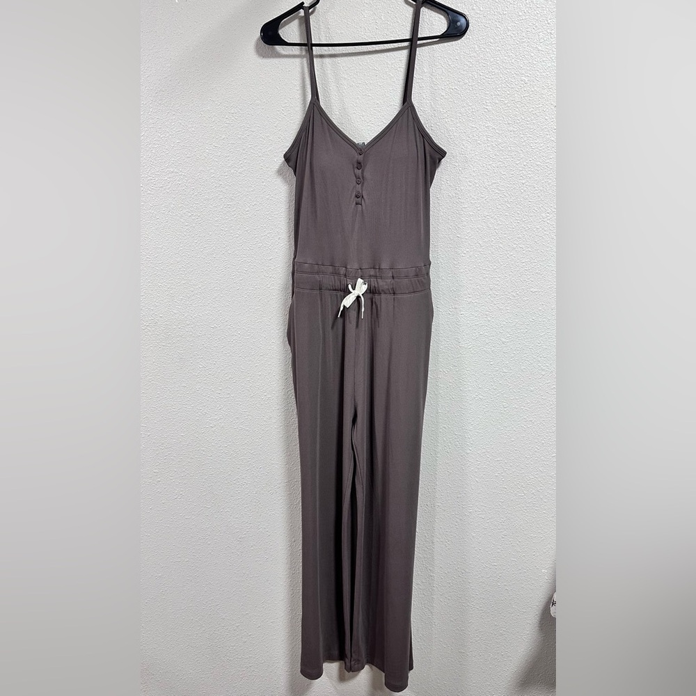 Vuori Womens Pose Scoop Jumpsuit Large Color Chocolate Loungewear Comfort Travel - Picture 5 of 12